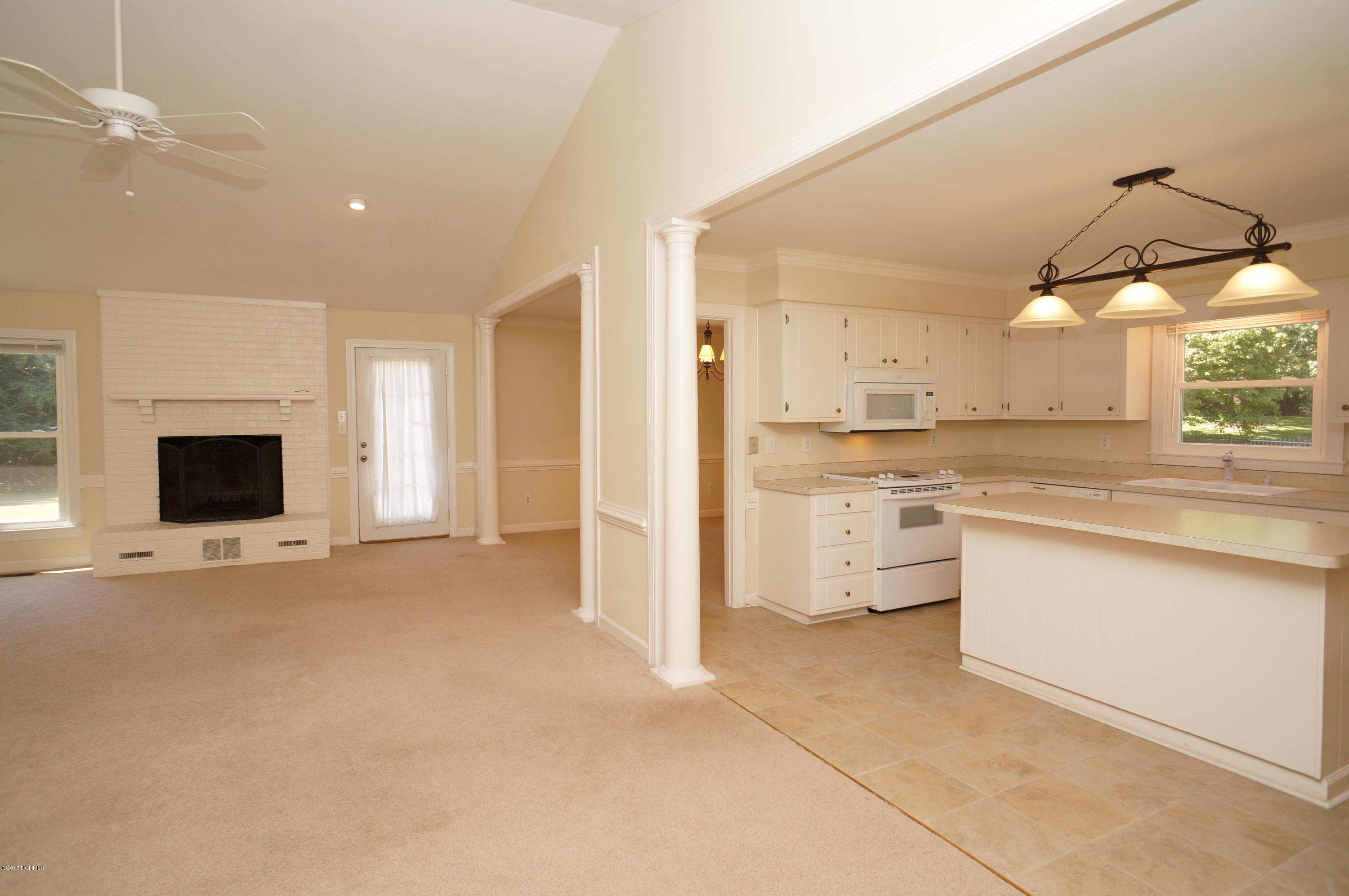 2418 Tram Road New Bern, NC 28562 - Photo 12 of 94 DSC07950
