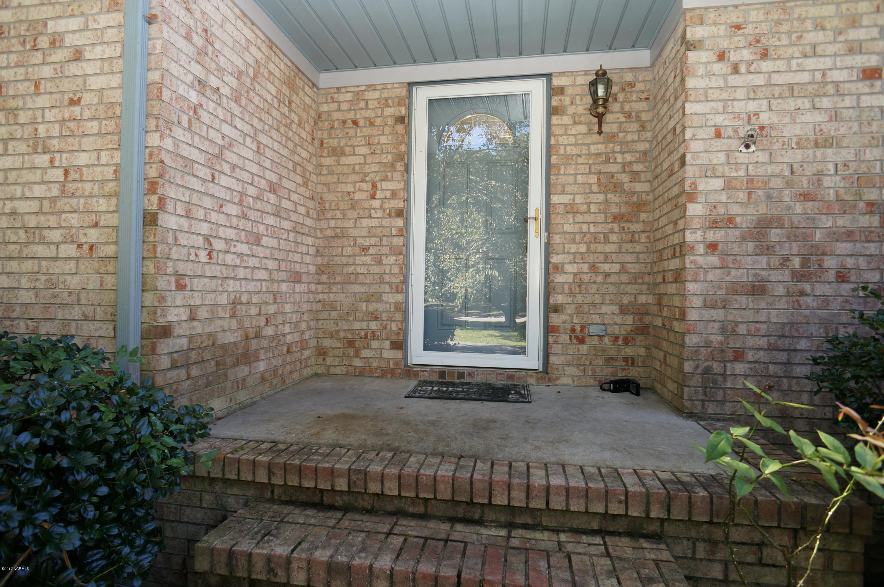 2418 Tram Road New Bern, NC 28562 - Photo 3 of 94 DSC07937