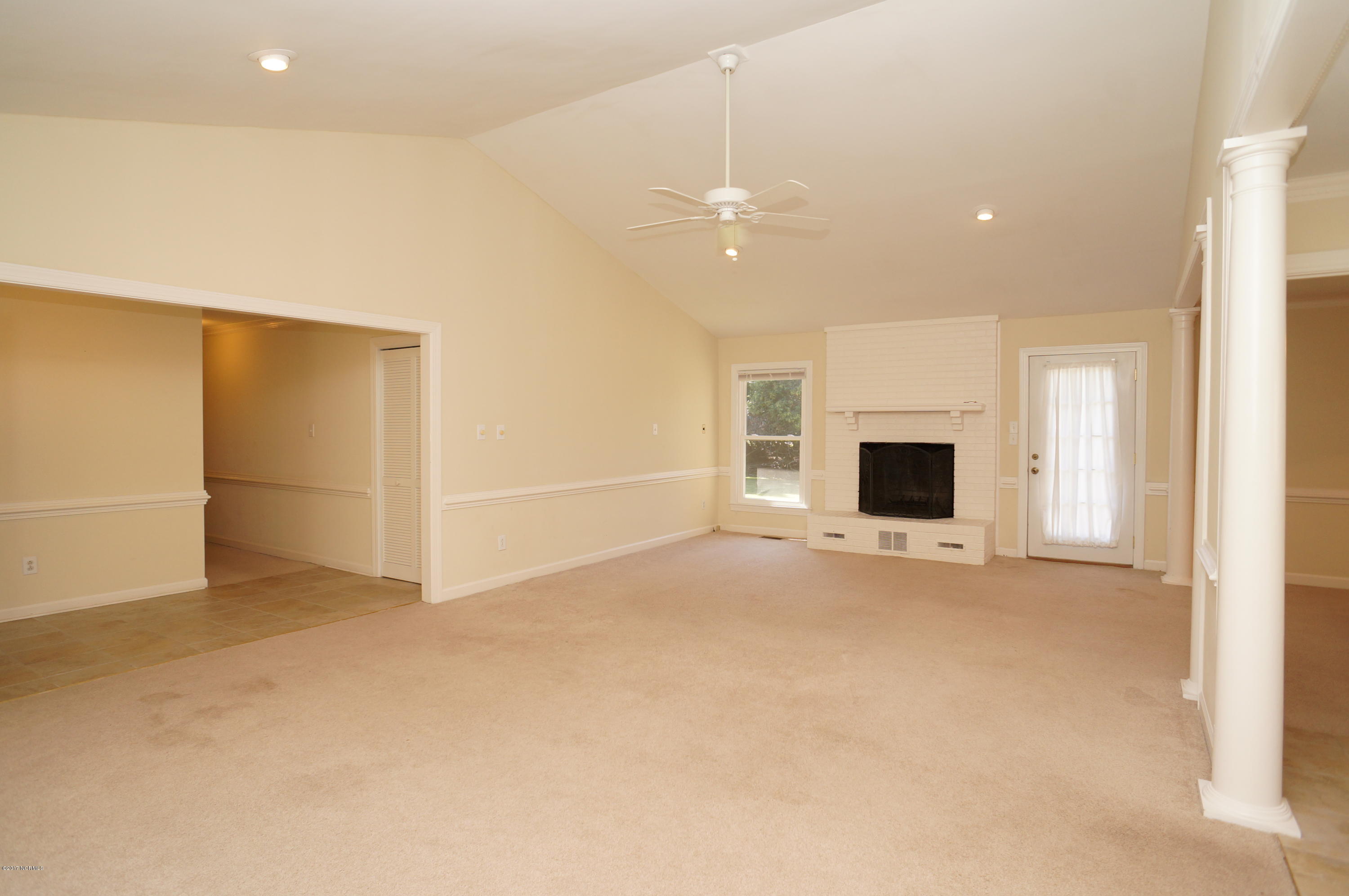 2418 Tram Road New Bern, NC 28562 - Photo 6 of 94 DSC07942