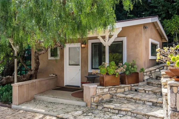 $1,200,000 | 1 Thyme Place, Rancho Palos Verdes, CA 90275
