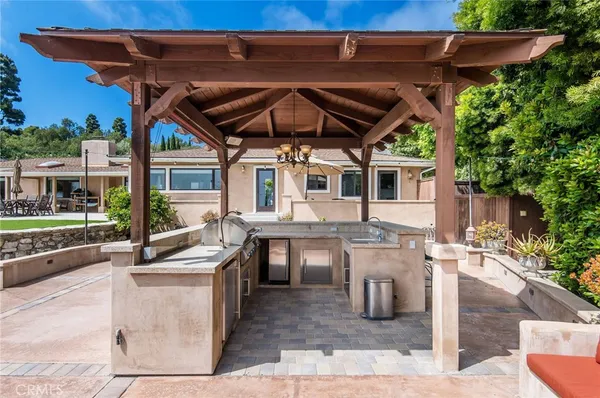 $1,200,000 | 1 Thyme Place, Rancho Palos Verdes, CA 90275