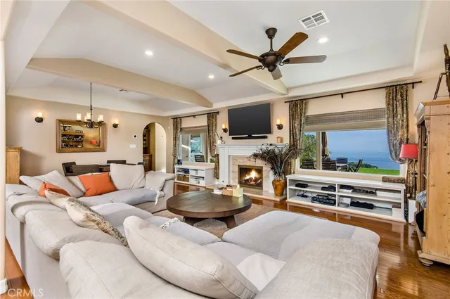 $1,100,000 | 1 Thyme Place, Rancho Palos Verdes, CA 90275