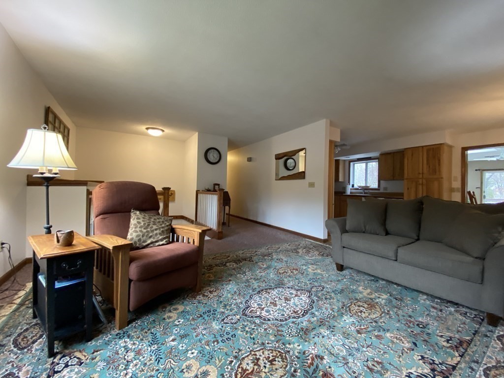 10 Hitching Post Road Amherst, MA 01002 - Photo 13 of 16 Gallery Image 13