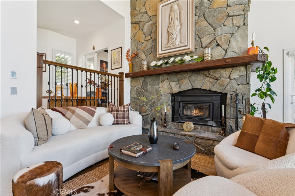 29104 Bald Eagle Ridge Road Lake Arrowhead, CA 92352 - Photo 13 of 72 Gallery Image 13