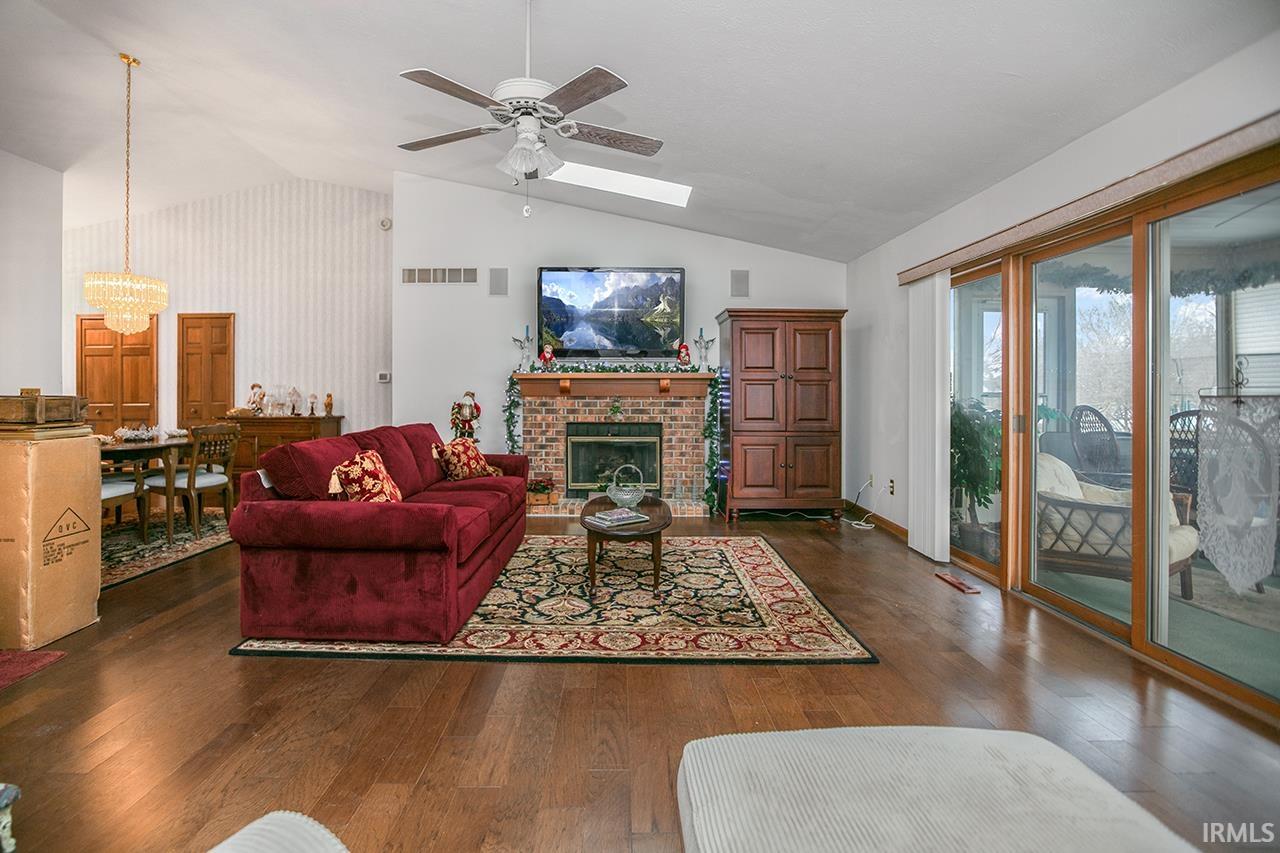 624 Rivers Edge Court Mishawaka, IN 46544 - Photo 8 of 26