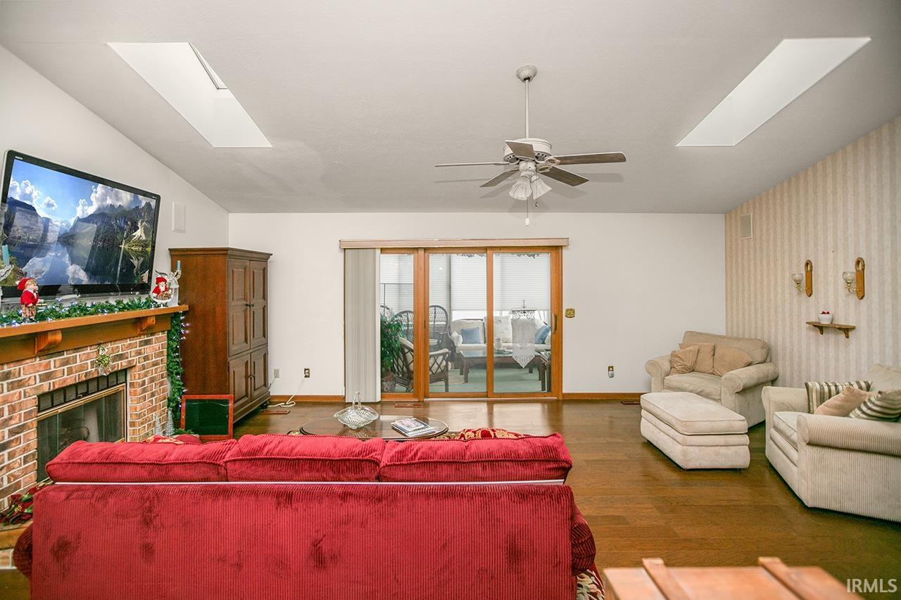 624 Rivers Edge Court Mishawaka, IN 46544 - Photo 9 of 26