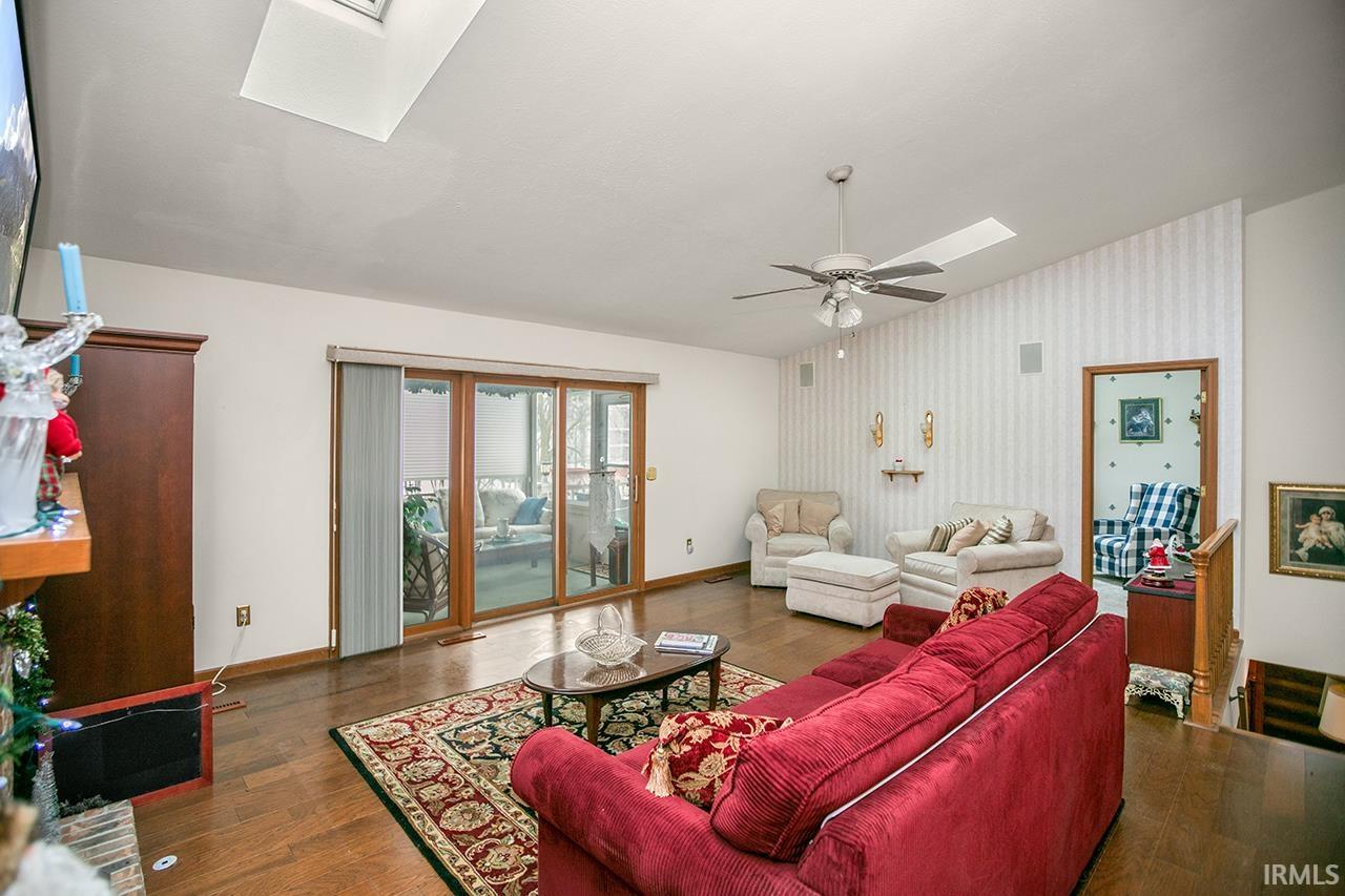 624 Rivers Edge Court Mishawaka, IN 46544 - Photo 10 of 26