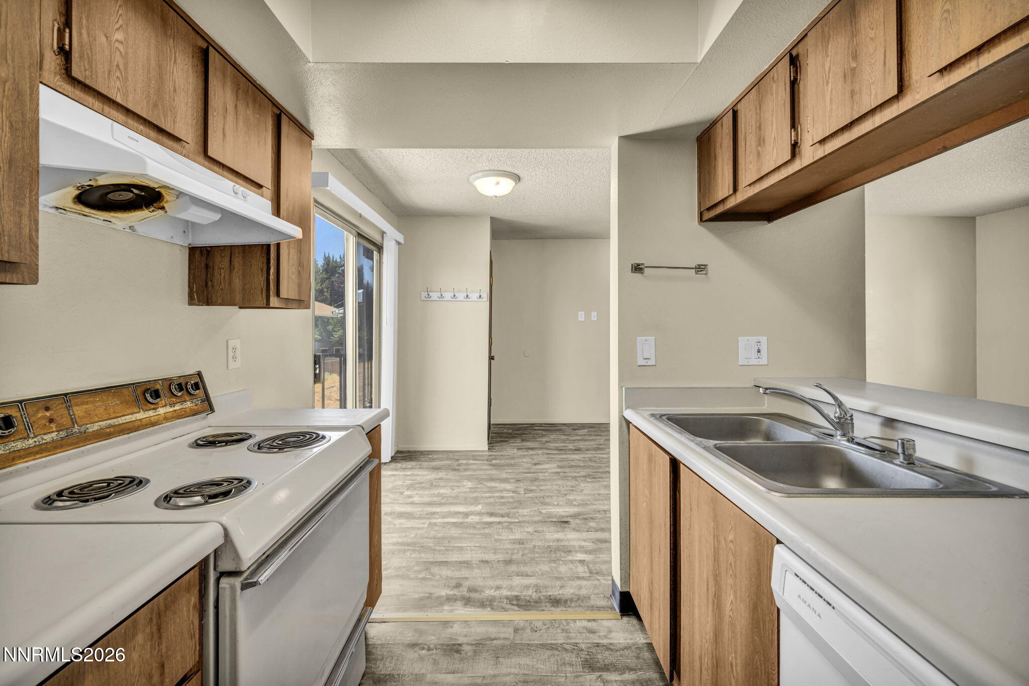 330 Talus Way Reno, NV 89503 - Photo 21 of 29 35-web-or-mls-330-talus-way