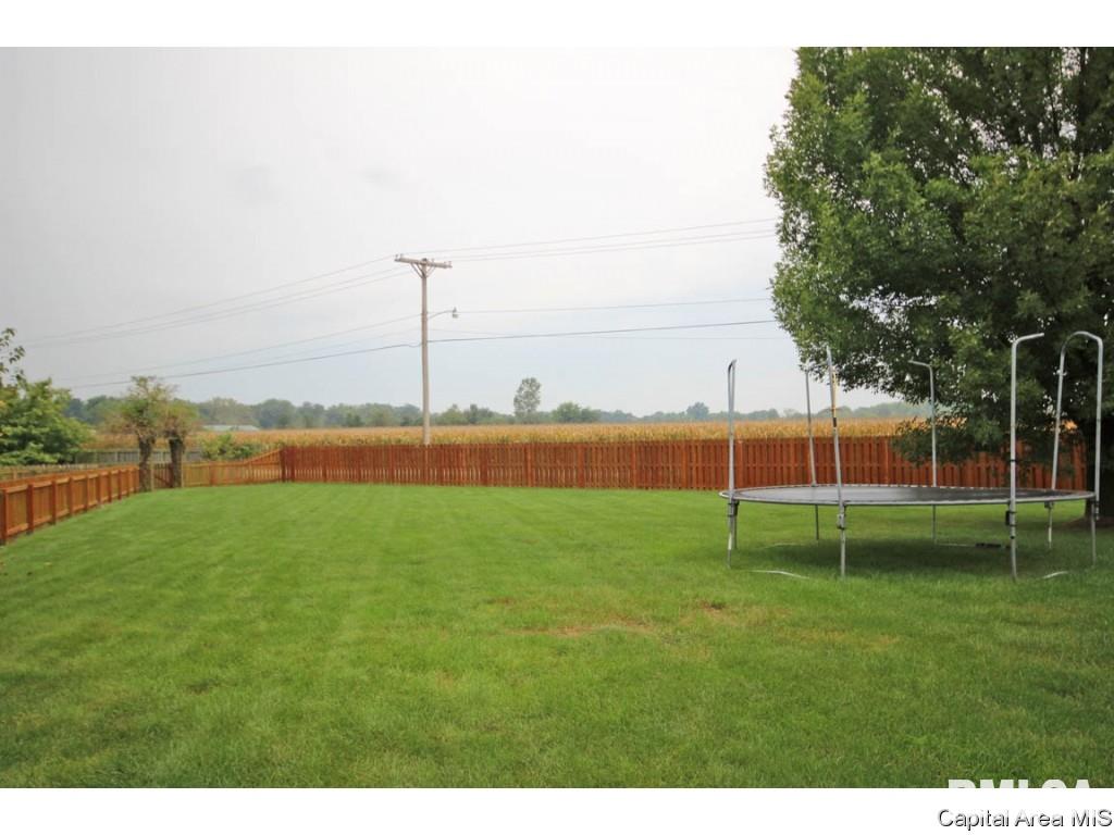 1404 Azalea Court Springfield, IL 62712 - Photo 36 of 36