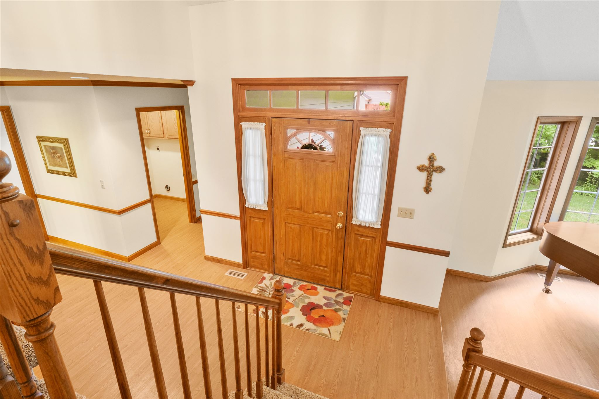 6006 Spring Pond Road Fort Wayne, IN 46845 - Photo 4 of 36