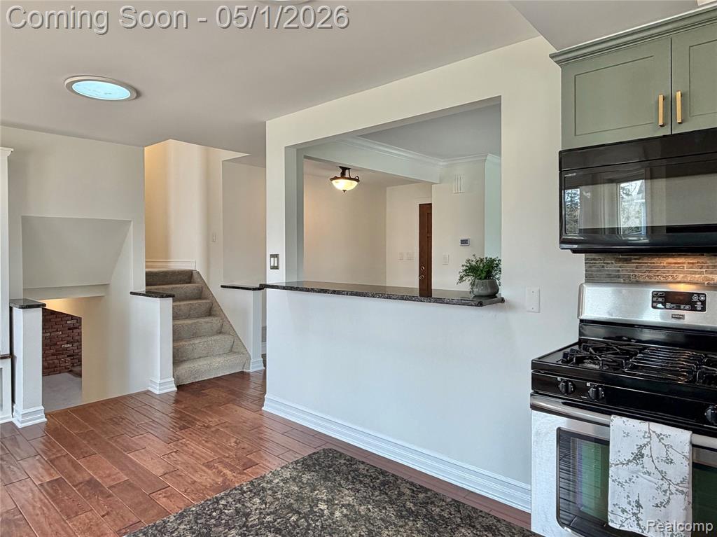 771 Edgewood Drive Rochester, MI 48306 - Photo 14 of 45 Gallery Image 14