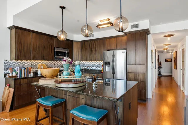 $2,850,000 | 412 Sandpoint Avenue, Unit 332, Sandpoint, ID 83864