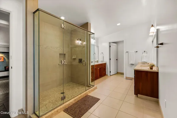 $2,850,000 | 412 Sandpoint Avenue, Unit 332, Sandpoint, ID 83864