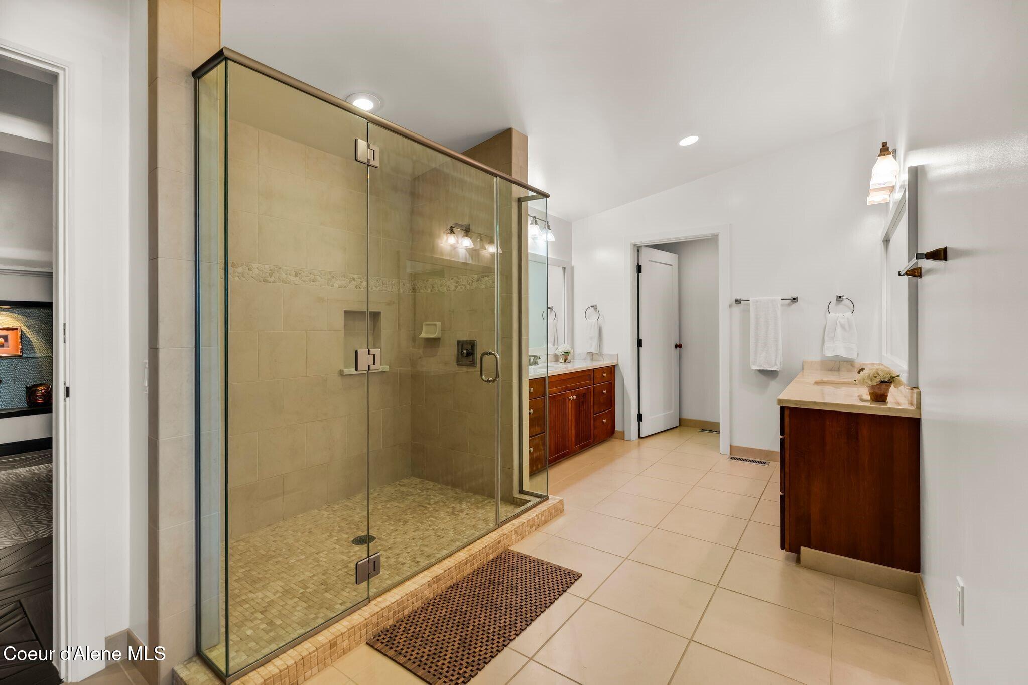 412 Sandpoint Avenue, Unit 332 Sandpoint, ID 83864 - Photo 38 of 60 Spa Like Finishes