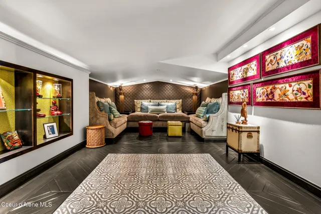 $2,850,000 | 412 Sandpoint Avenue, Unit 332, Sandpoint, ID 83864