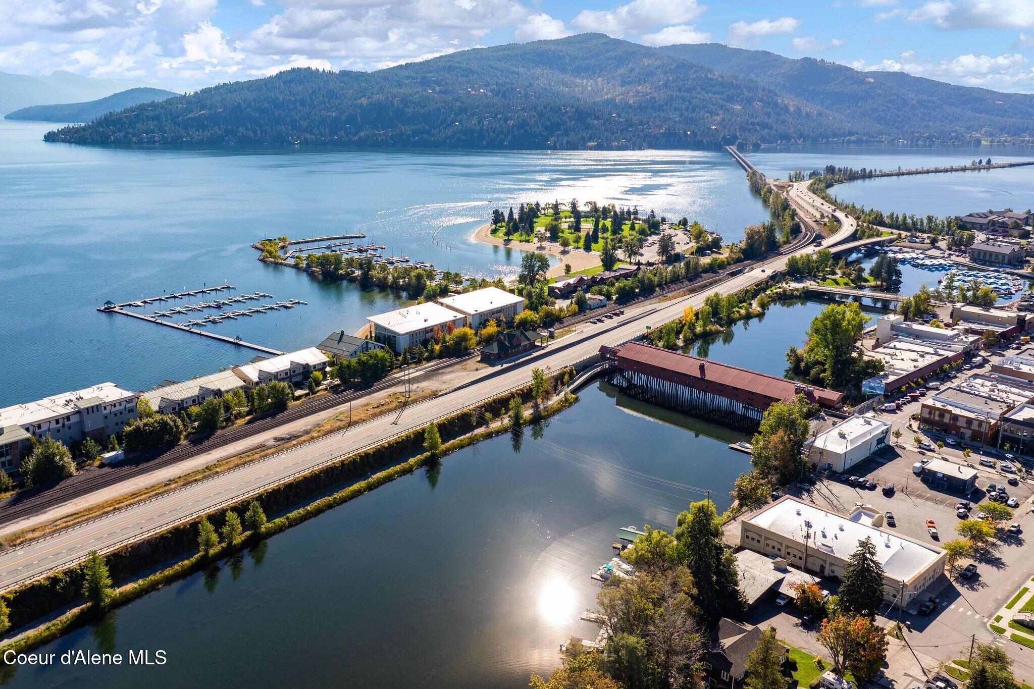 412 Sandpoint Avenue, Unit 332 Sandpoint, ID 83864 - Photo 53 of 60 Incomparable Location