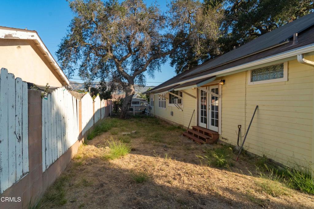 1331 Richmond Road Santa Paula, CA 93060 - Photo 36 of 43 1331 Richmond Rd - Outside H