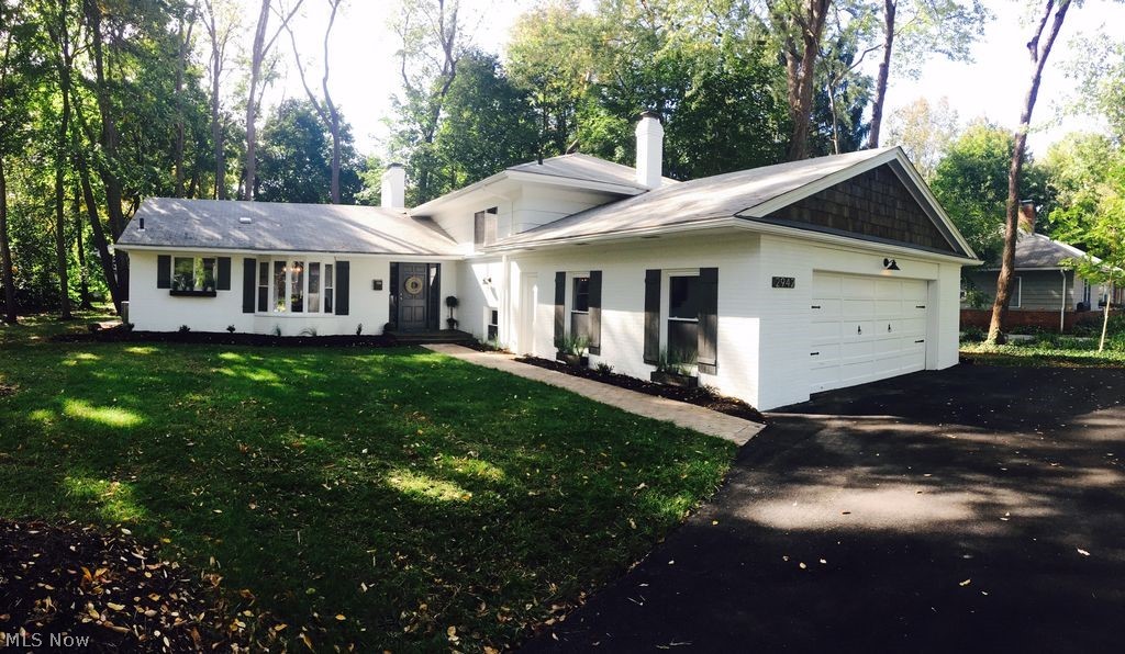 2942 Overlook Road Silver Lake, OH 44224 - Photo 29 of 32