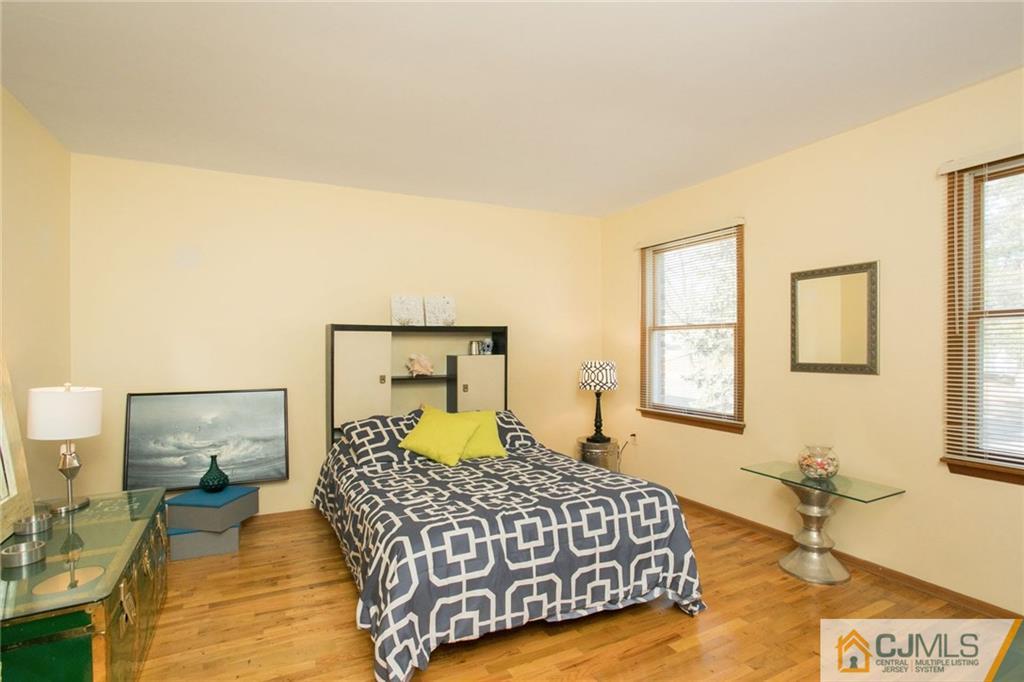 34 Benhardt Road Milltown, NJ 08850 - Photo 15 of 23 Gallery Image 15