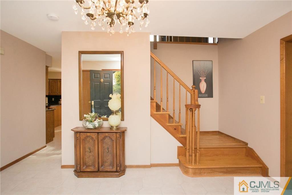 34 Benhardt Road Milltown, NJ 08850 - Photo 4 of 23 Gallery Image 4