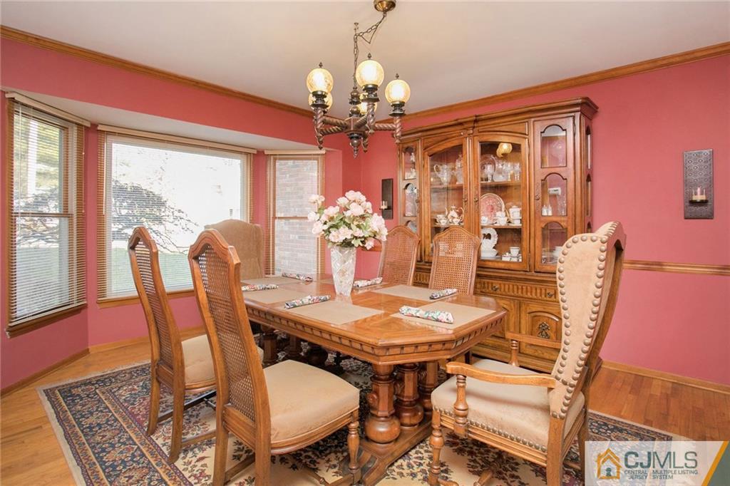 34 Benhardt Road Milltown, NJ 08850 - Photo 5 of 23 Gallery Image 5
