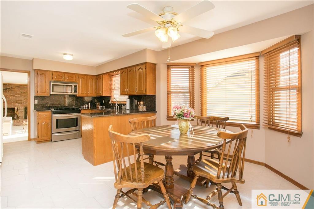 34 Benhardt Road Milltown, NJ 08850 - Photo 9 of 23 Gallery Image 9