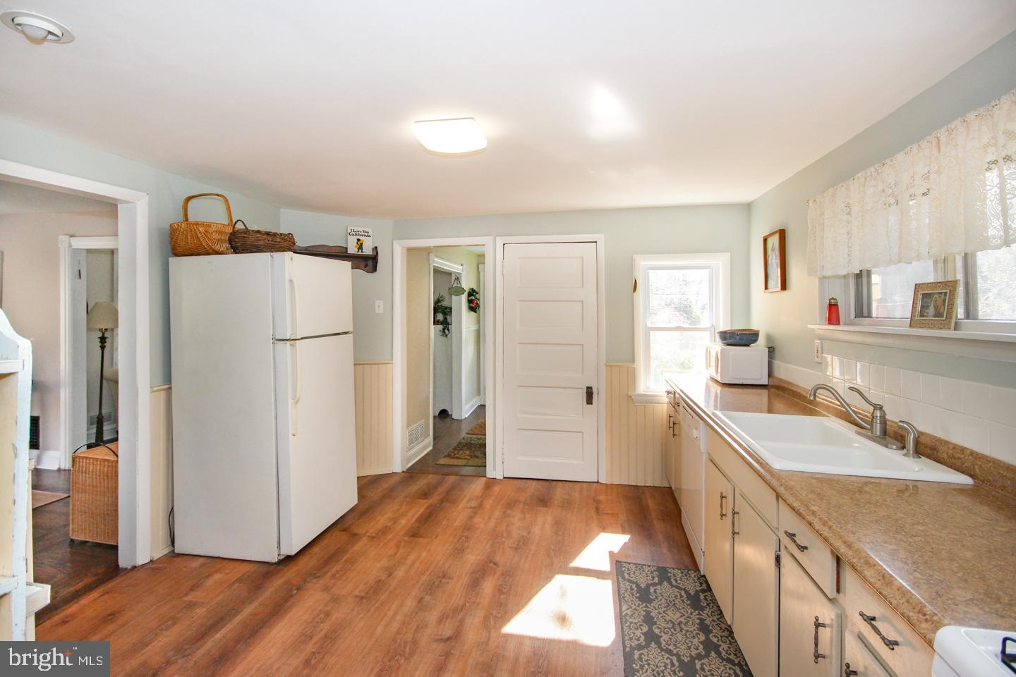 213 Bortondale Road Media, PA 19063 - Photo 12 of 31