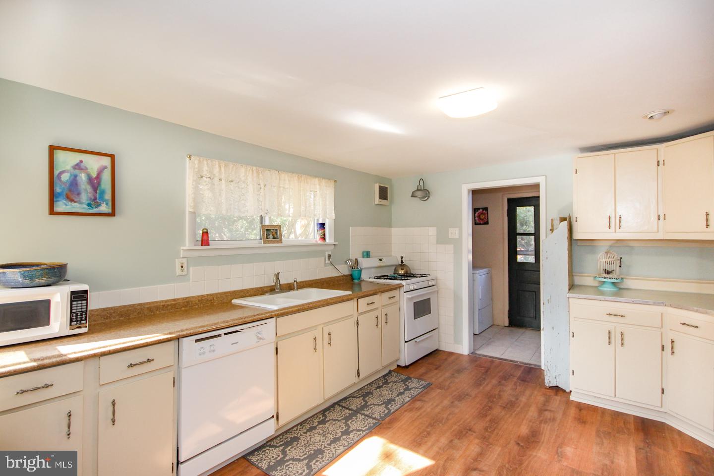 213 Bortondale Road Media, PA 19063 - Photo 13 of 31