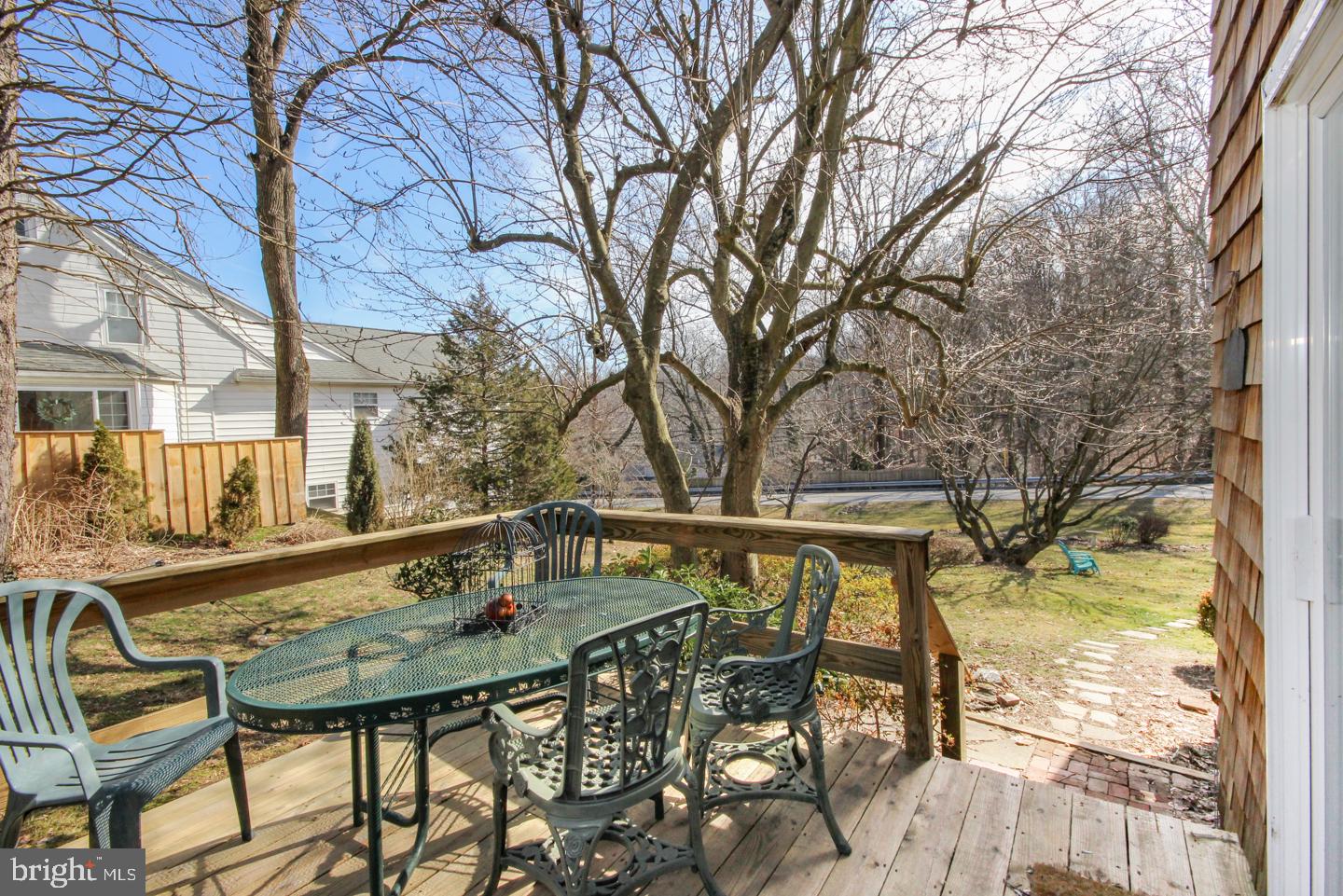 213 Bortondale Road Media, PA 19063 - Photo 8 of 31