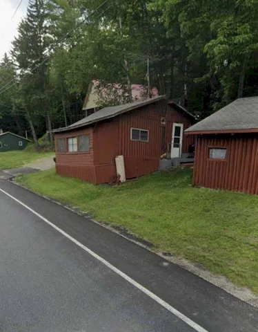 $69,900 | 1066 Swift River Road, Roxbury, ME 04275