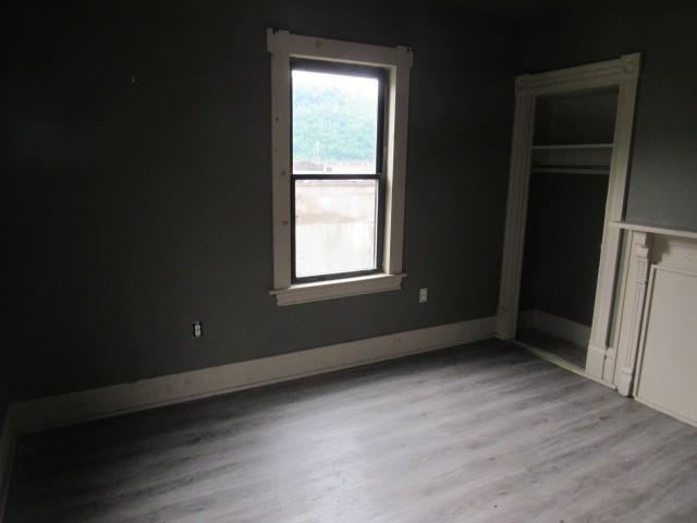 608 George Street Wilmerding, PA 15148 - Photo 8 of 20