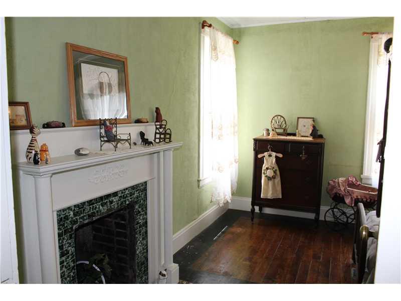 905 Roberts Run Road Holbrook, PA 15341 - Photo 13 of 25 Bedroom.