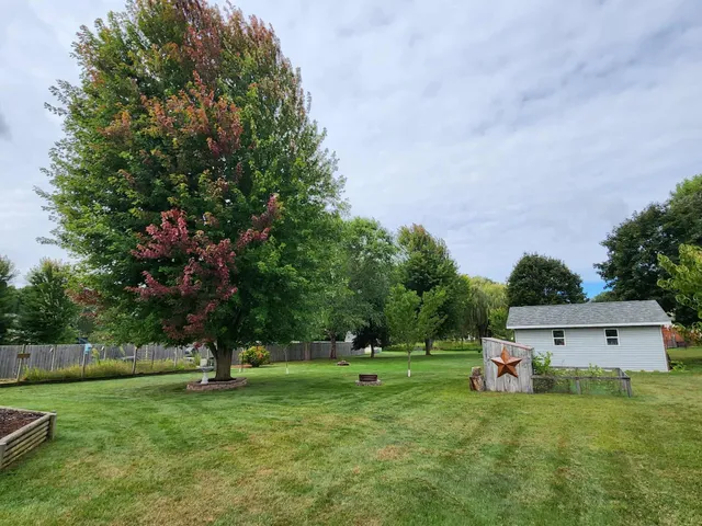 $395,500 | 409 Savannah Trail, Pardeeville, WI 53954