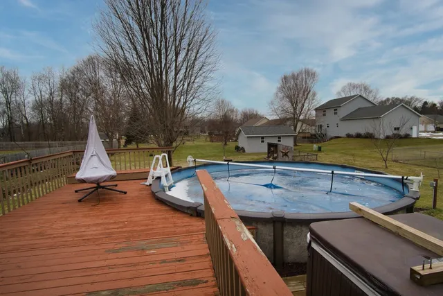$395,500 | 409 Savannah Trail, Pardeeville, WI 53954