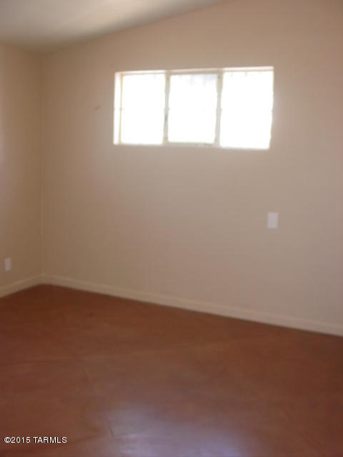 4142 East Spring Street Tucson, AZ 85712 - Photo 10 of 18 Gallery Image 10