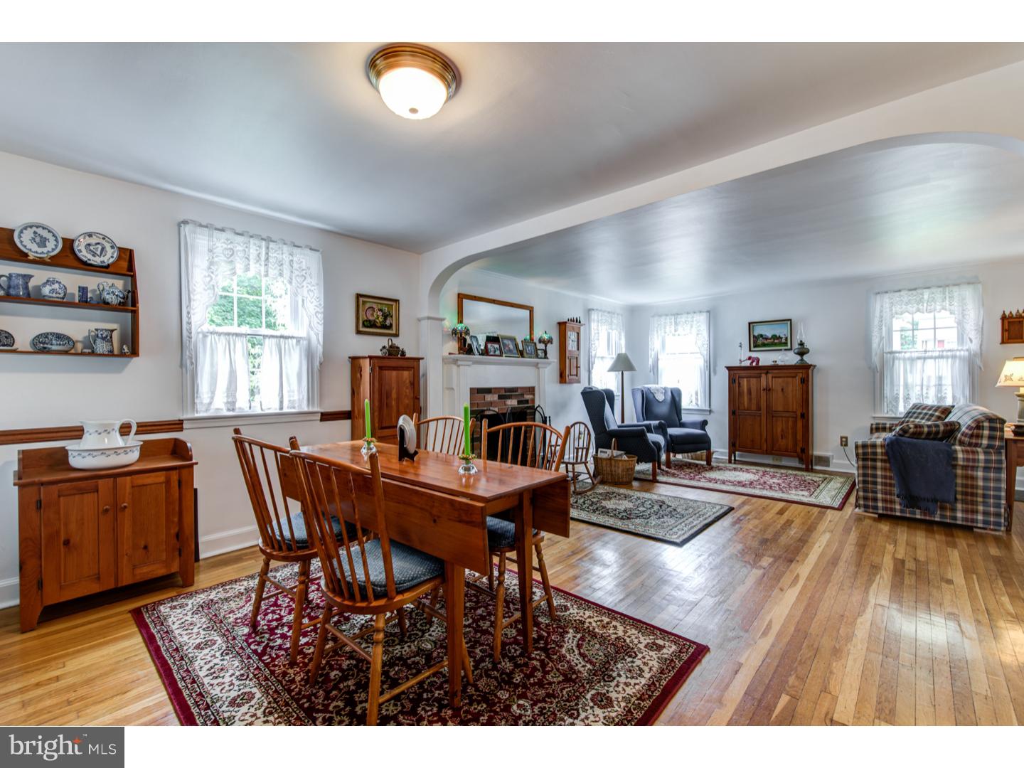 503 Kingston Road Oreland, PA 19075 - Photo 5 of 24 Gallery Image 5