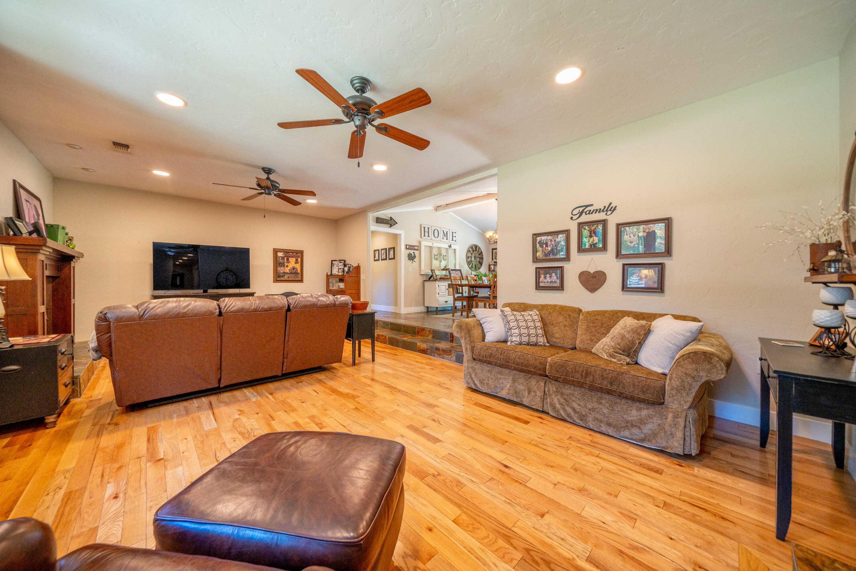 7775 Churn Creek Road Redding, CA 96002 - Photo 12 of 87 7775 Churn Crk Rd-14