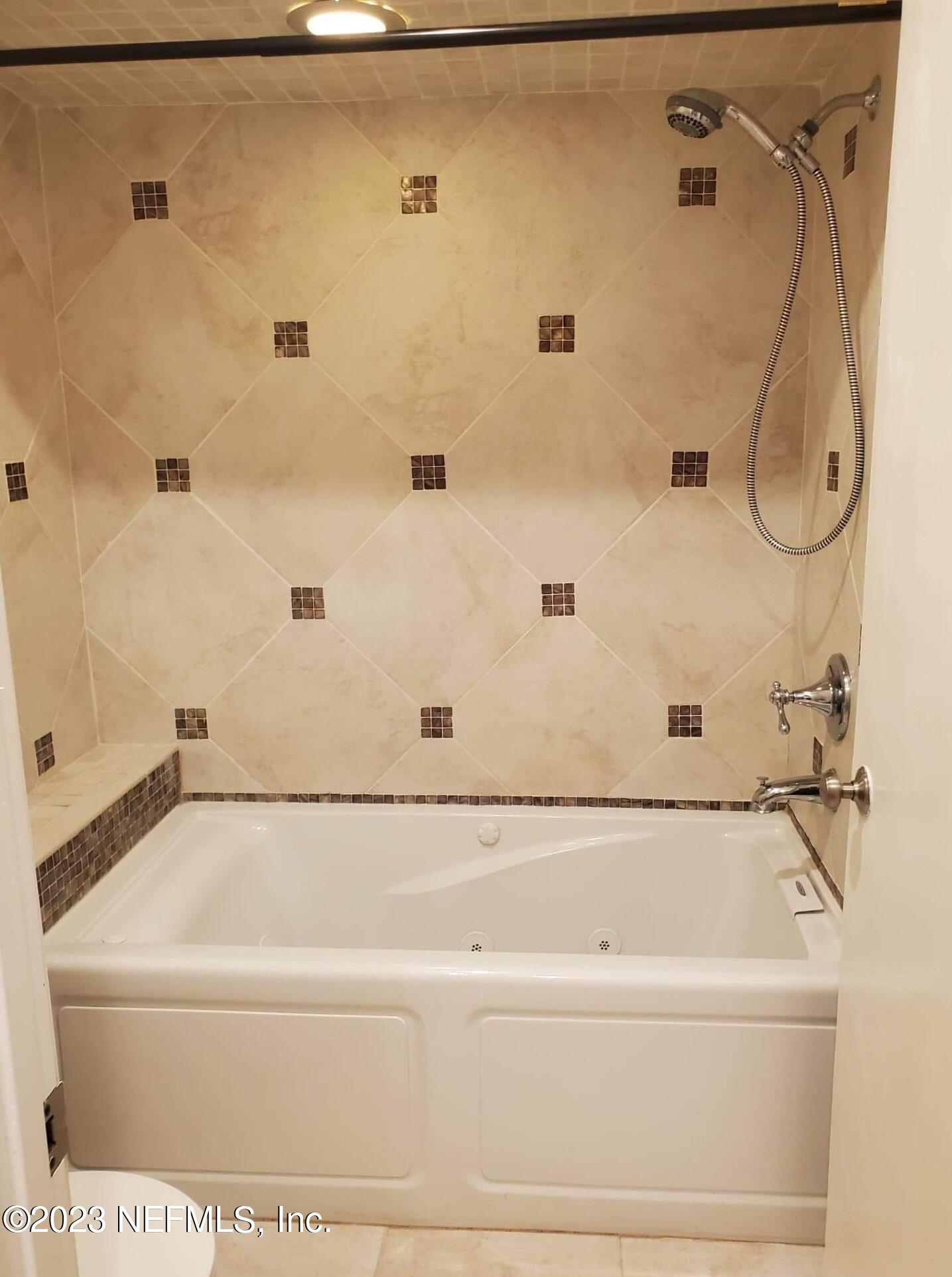 2930 Ravines Road, Unit 1229 Middleburg, FL 32068 - Photo 6 of 12 Ravines bath