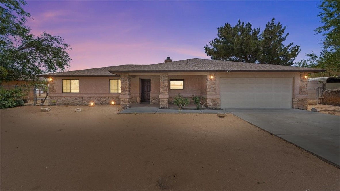 14071 Quinnault Road Apple Valley, CA 92307 - Photo 1 of 43