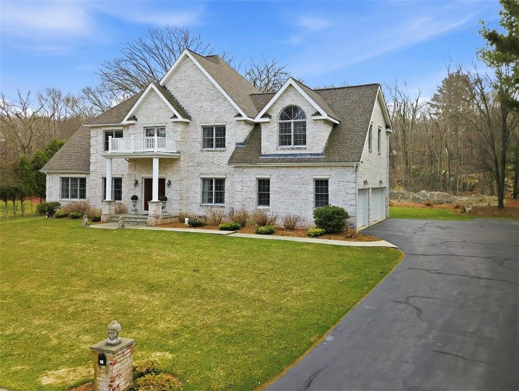 13 West Butterfly Way Lincoln, RI 02865 - Photo 5 of 49