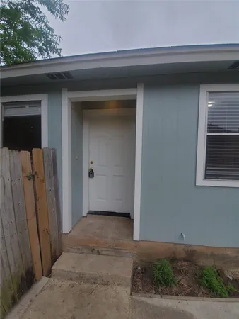 $1,495 | 6909 Hyland Circle, Unit A, Austin, TX 78744