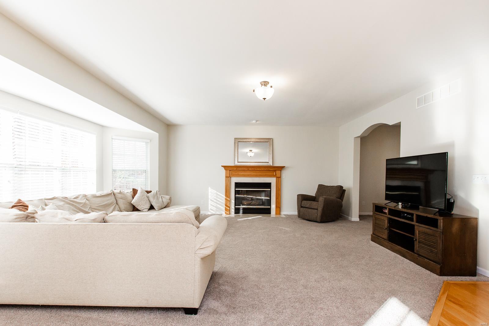 805 Greystone Place O'Fallon, IL 62269 - Photo 15 of 39