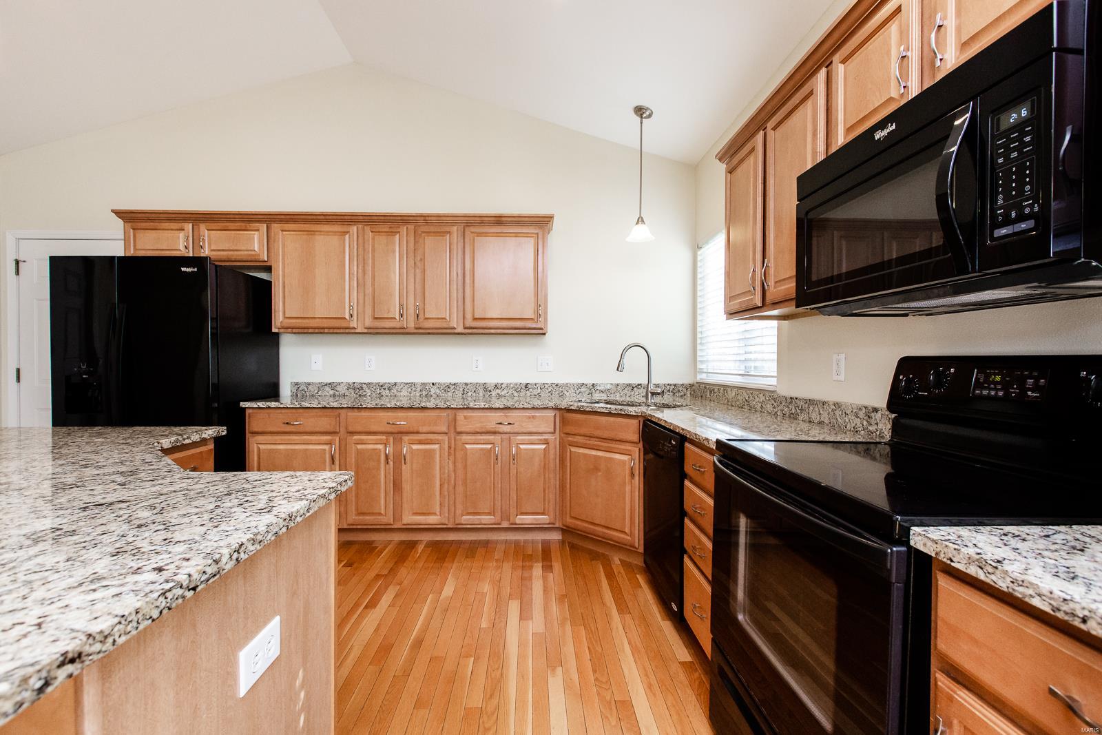 805 Greystone Place O'Fallon, IL 62269 - Photo 23 of 39