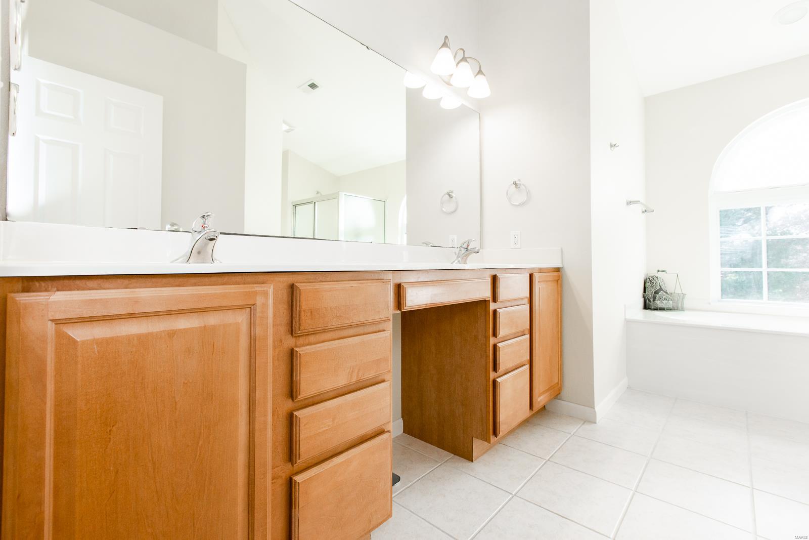 805 Greystone Place O'Fallon, IL 62269 - Photo 33 of 39