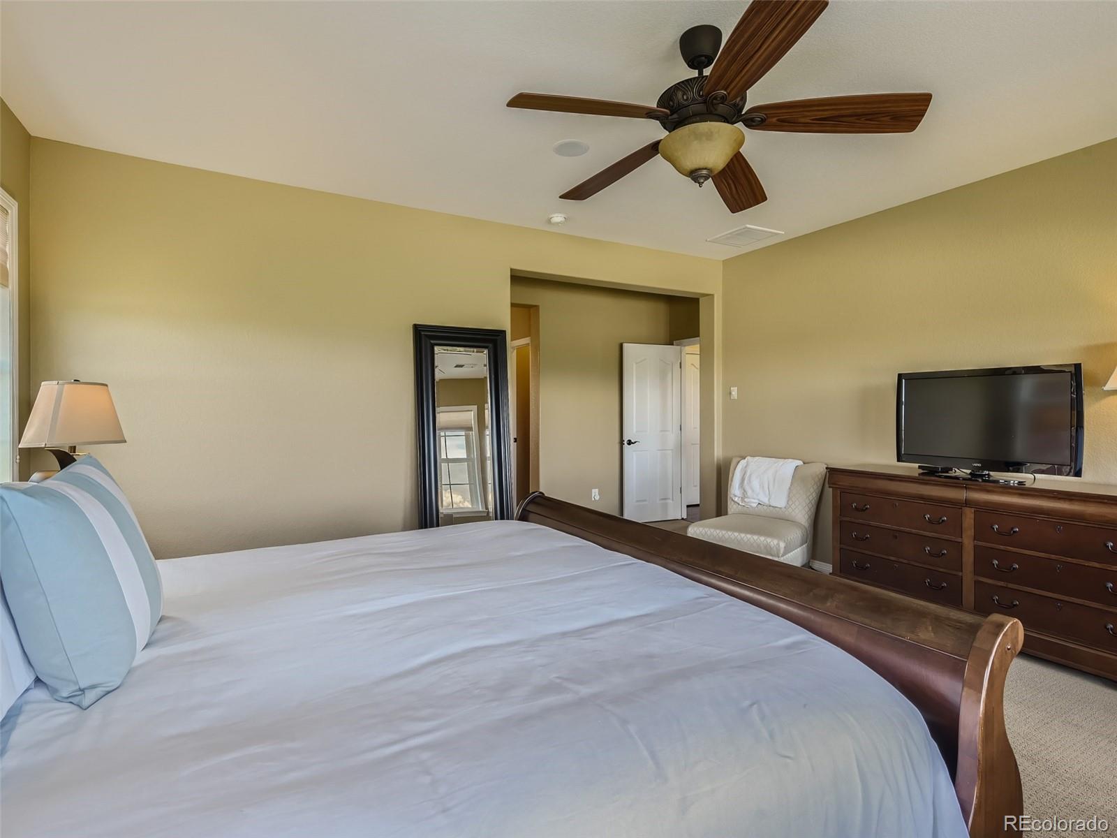 10953 Ashurst Way Highlands Ranch, CO 80130 - Photo 17 of 35