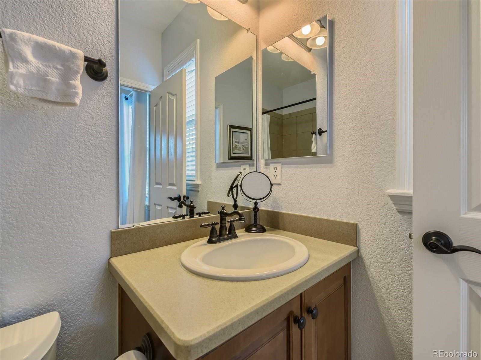 10953 Ashurst Way Highlands Ranch, CO 80130 - Photo 25 of 35