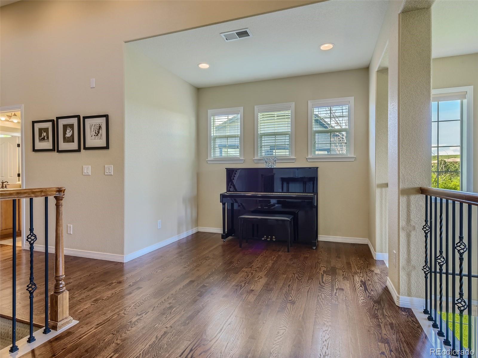 10953 Ashurst Way Highlands Ranch, CO 80130 - Photo 26 of 35