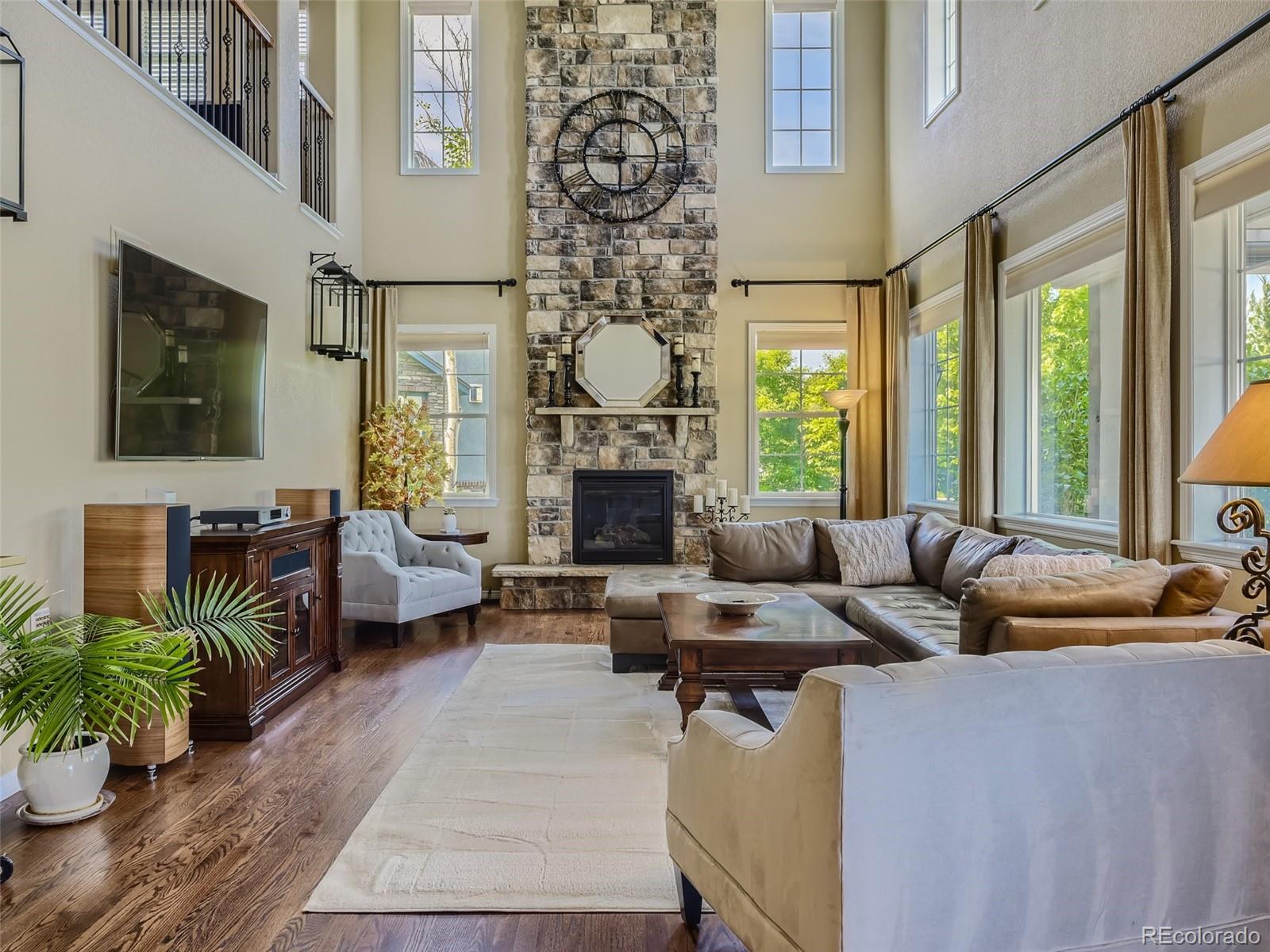 10953 Ashurst Way Highlands Ranch, CO 80130 - Photo 6 of 35