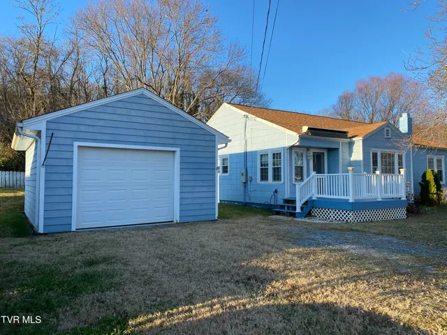 $249,900 | 427 Juniper Street, Greeneville, TN 37745