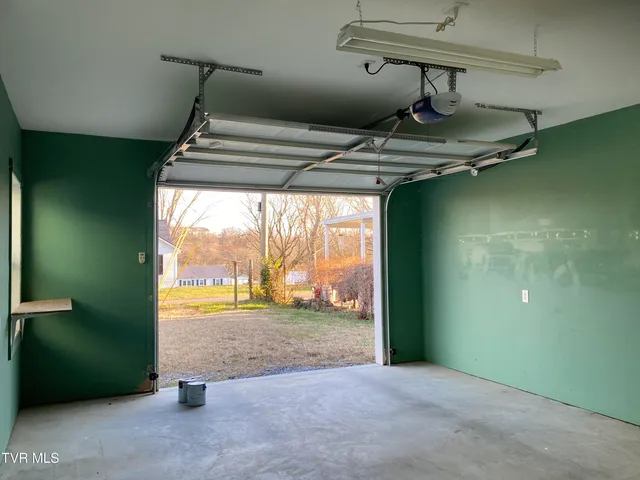 $249,900 | 427 Juniper Street, Greeneville, TN 37745